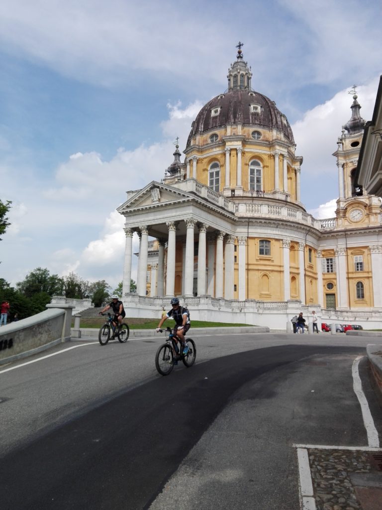 E-Bike Tour ciclabili Po e collina di Torino